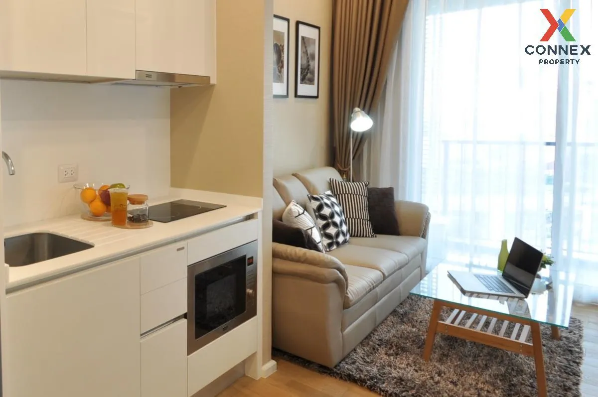 FOR RENT condo , The Saint Residences , BTS-Phahon Yothin 59 , Ch