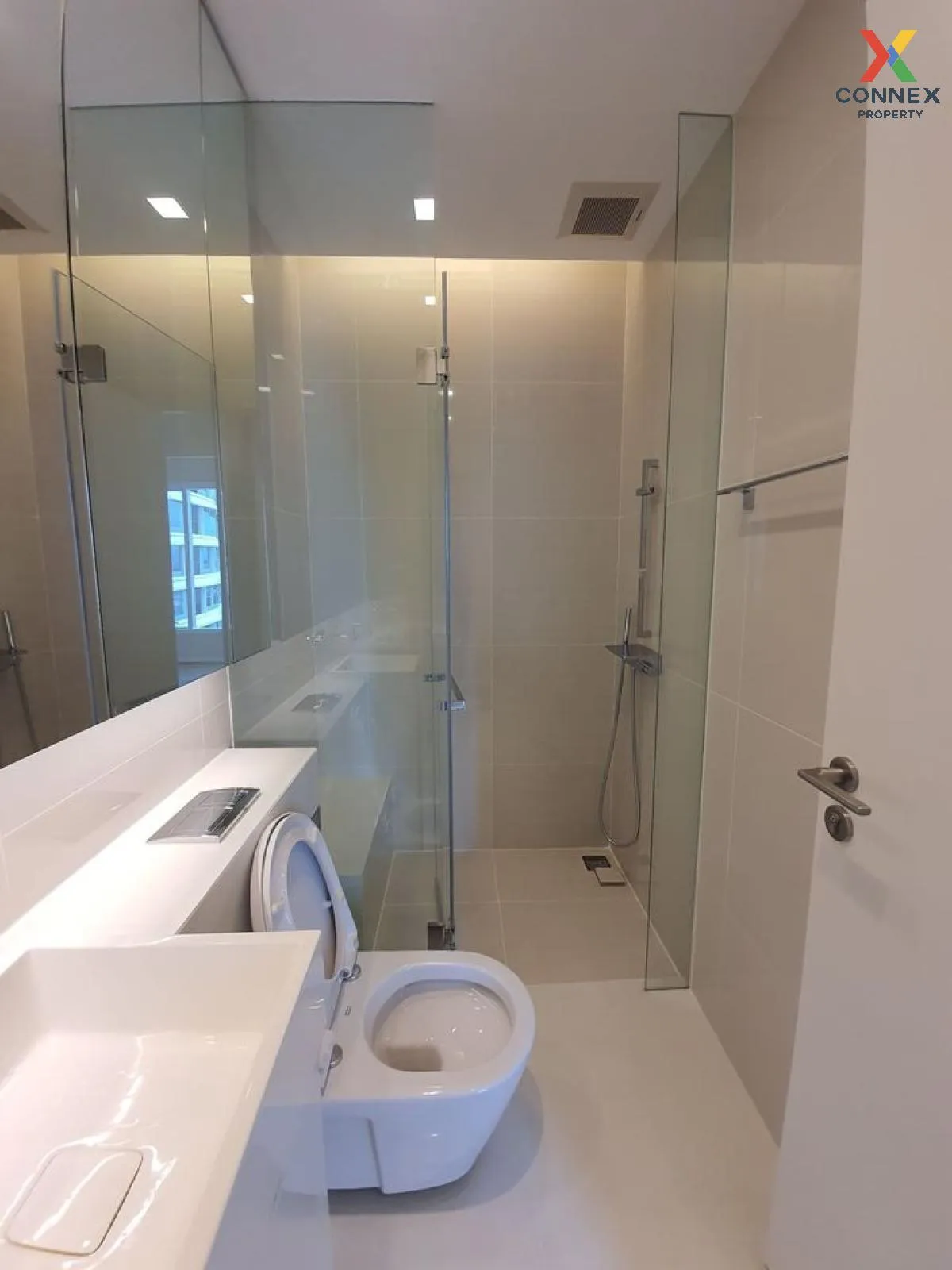 FOR SALE condo , The Saint Residences , BTS-Phahon Yothin 59 , Chomphon , Chatuchak , Bangkok , CX-44687