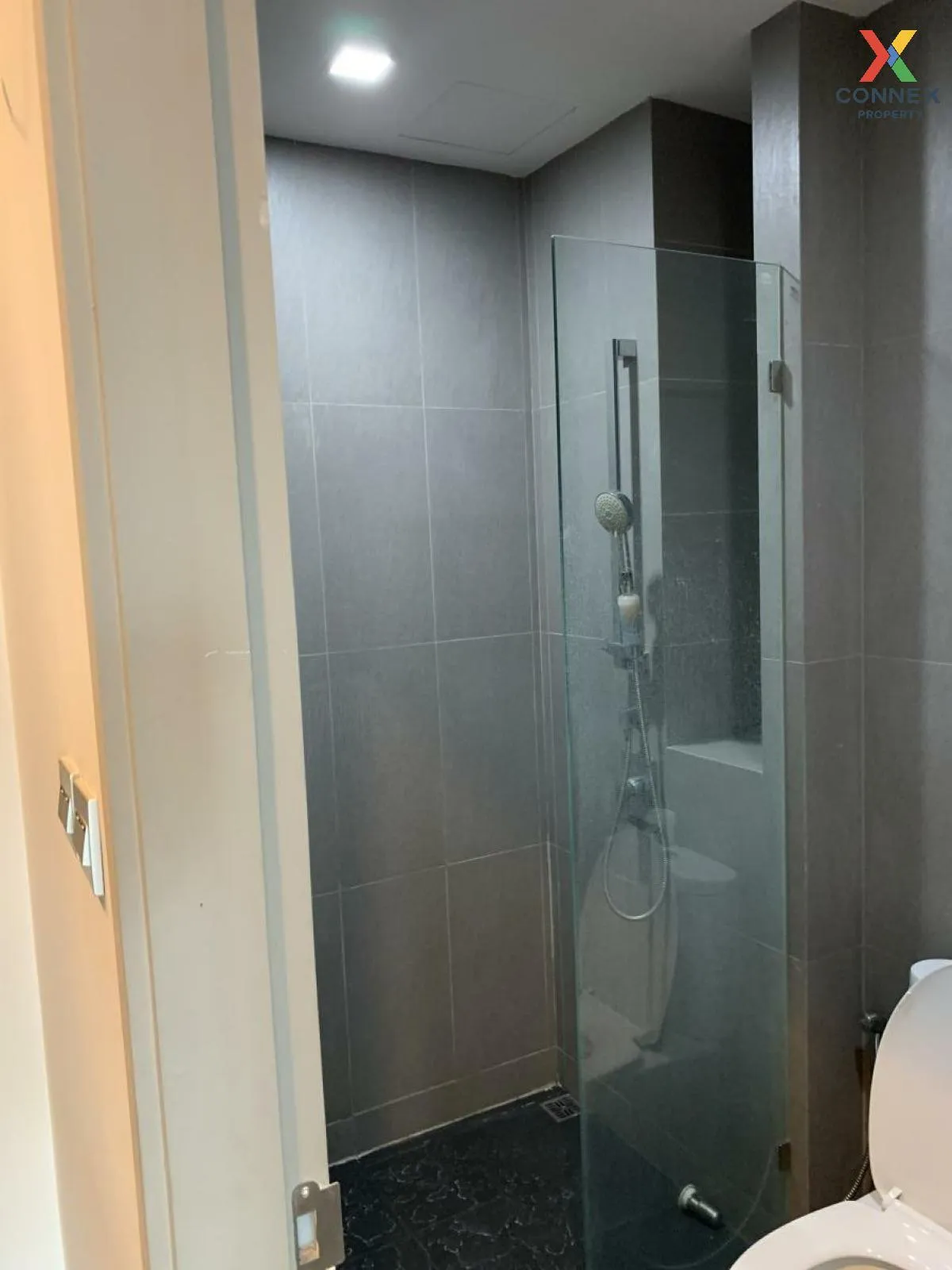 FOR RENT condo , Whizdom Avenue Ratchada - Ladprao , MRT-Lat Phra