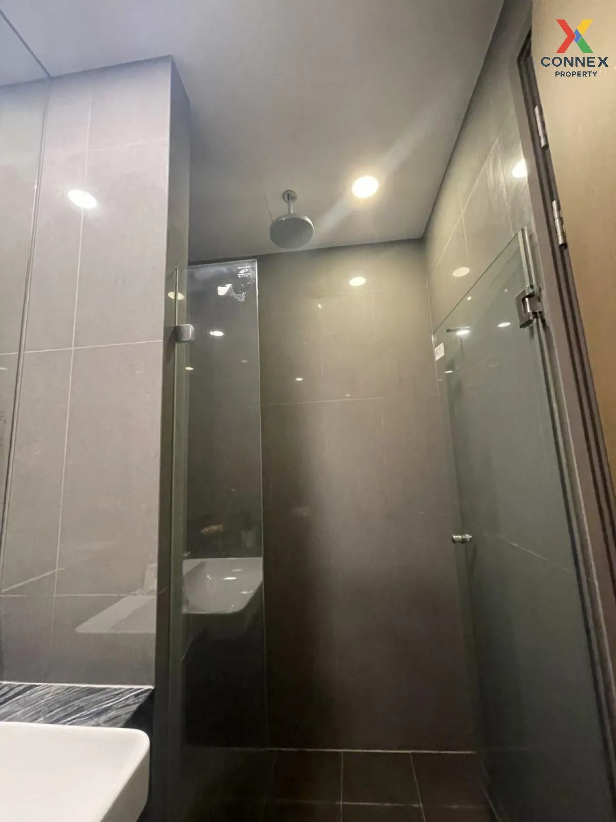 FOR RENT condo , Ashton Chula-Silom , MRT-Sam Yan , Si Phraya , B