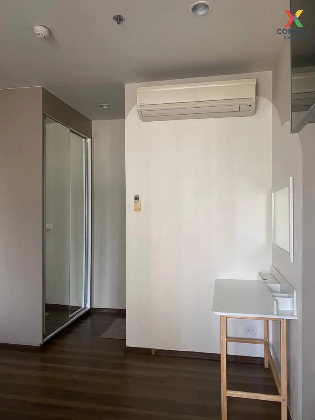 FOR RENT condo , Onyx Phahonyothin , BTS-Saphan Khwai , Sam Sen Nai , Phaya Thai , Bangkok , CX-49617