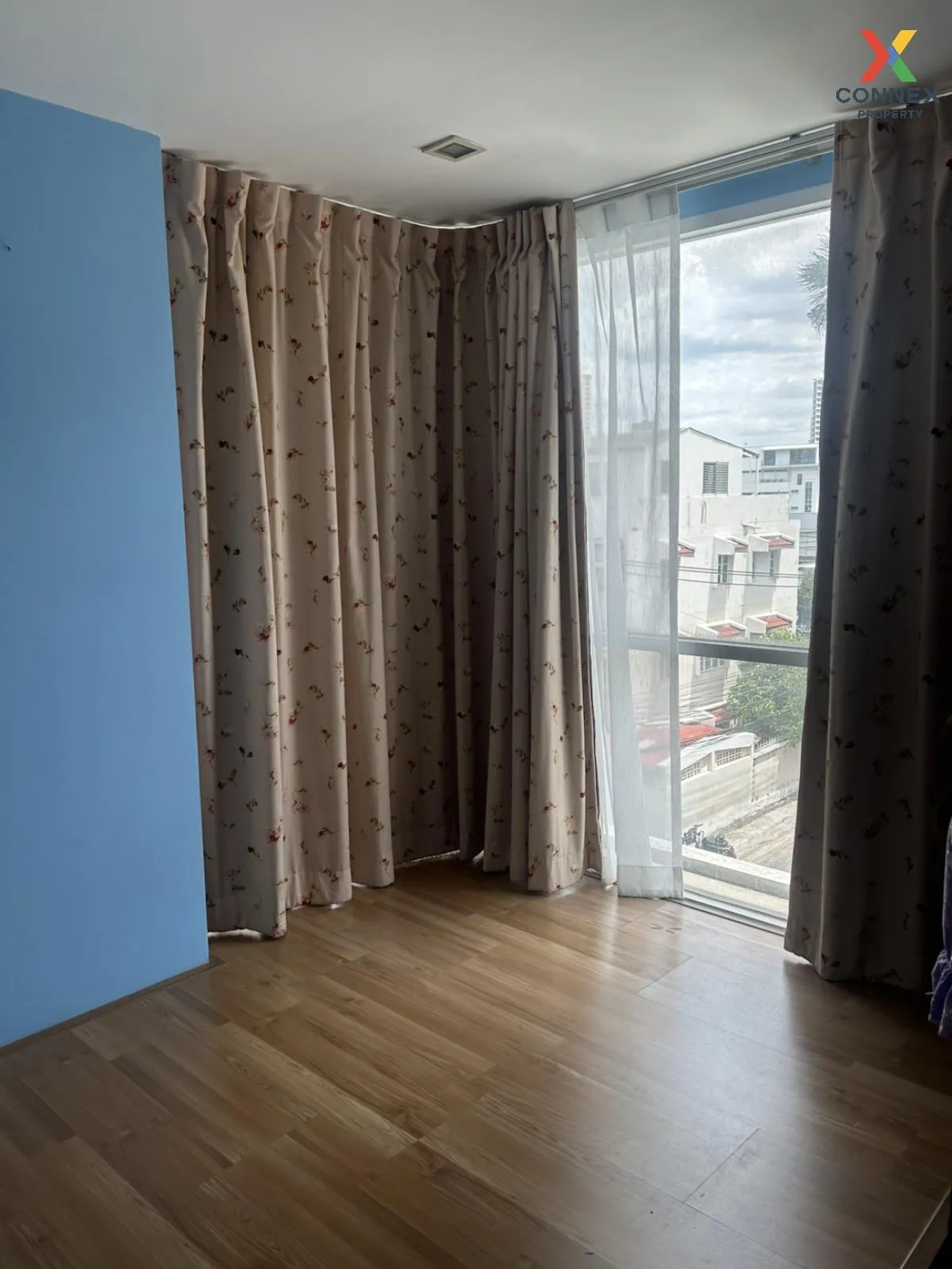For Rent Condo , The Fah Aree , BTS-Ari , Sam Sen Nai , Phaya Tha