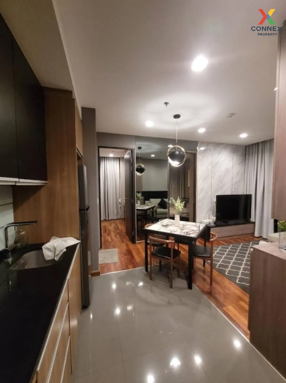 FOR RENT condo , Wish Signature Midtown Siam , BTS-Ratchathewi ,  3