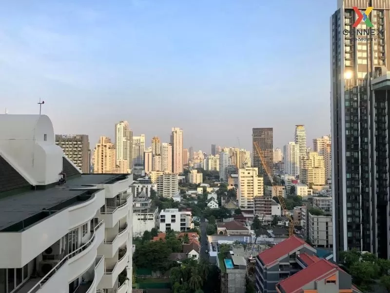 FOR RENT condo , Las Colinas , nice view , high floor , MRT-Sukhumvit , Khlong Toei Nuea , Watthana , Bangkok , CX-52858