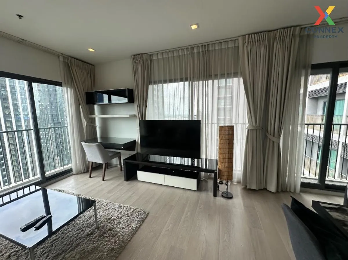 FOR RENT condo , Noble Remix , nice view , high floor , corner un 2