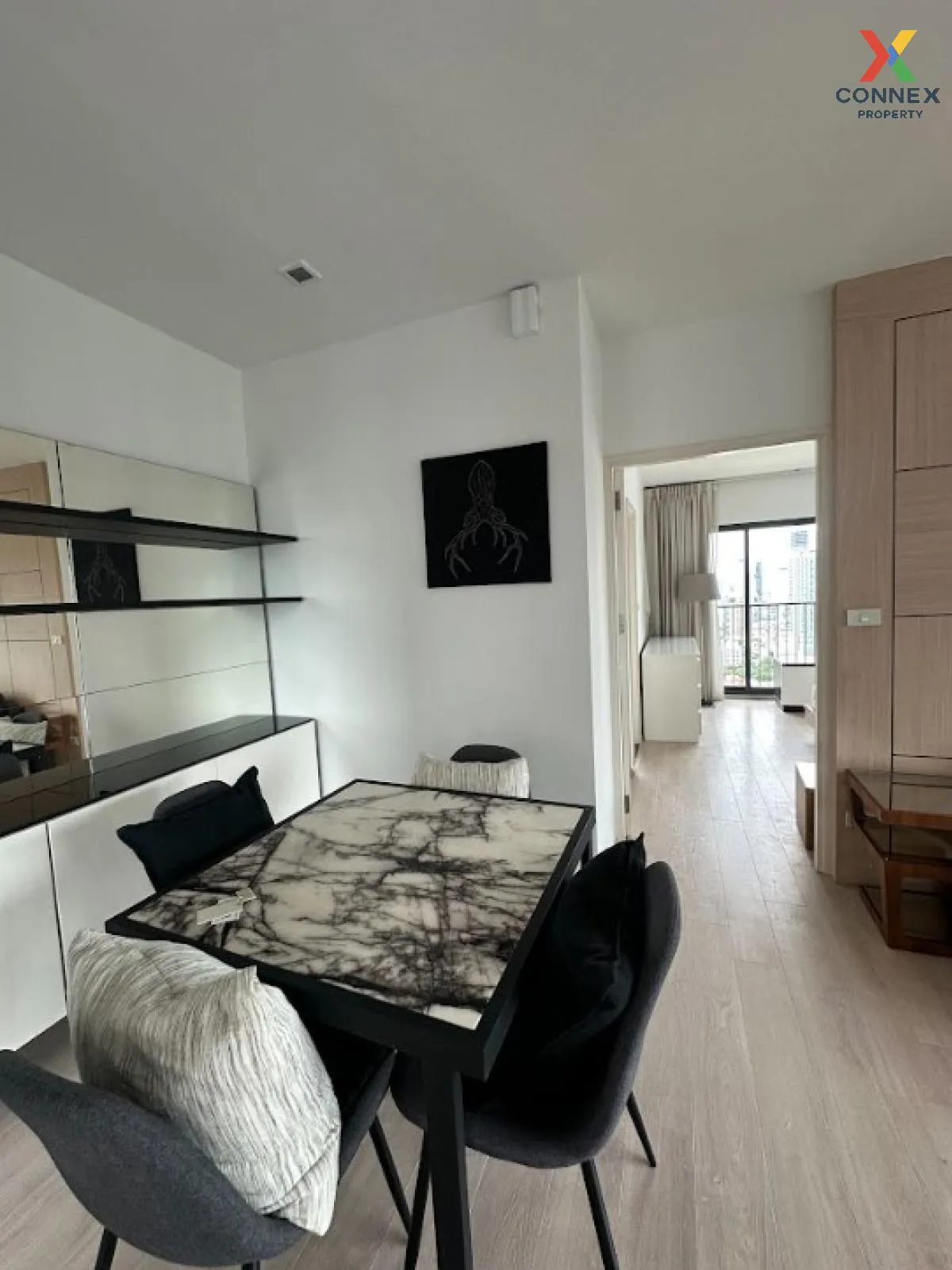 FOR RENT condo , Noble Remix , nice view , high floor , corner un