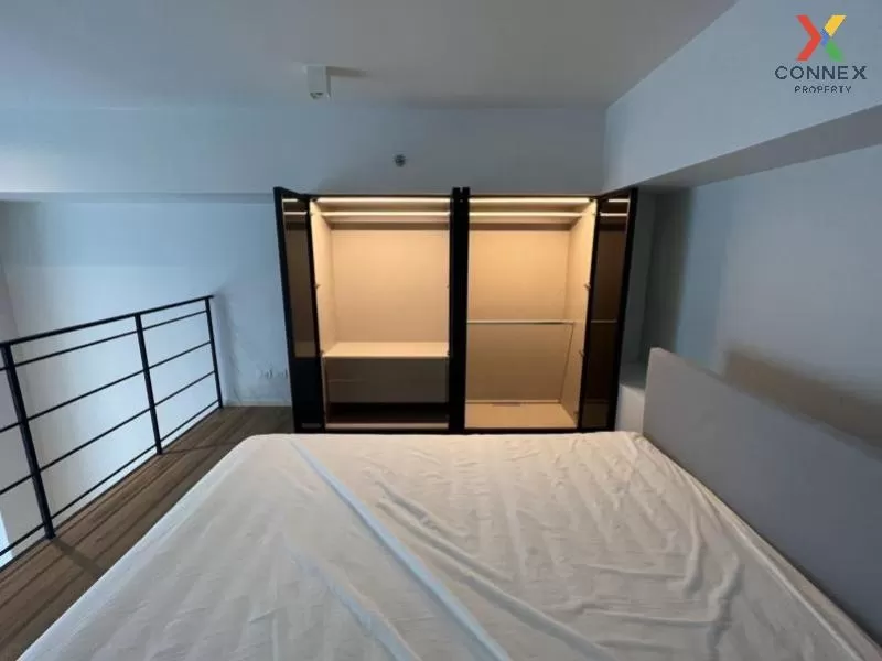 FOR RENT condo , The Lofts Silom , BTS-Surasak , Silom , Bang Rak , Bangkok , CX-53361