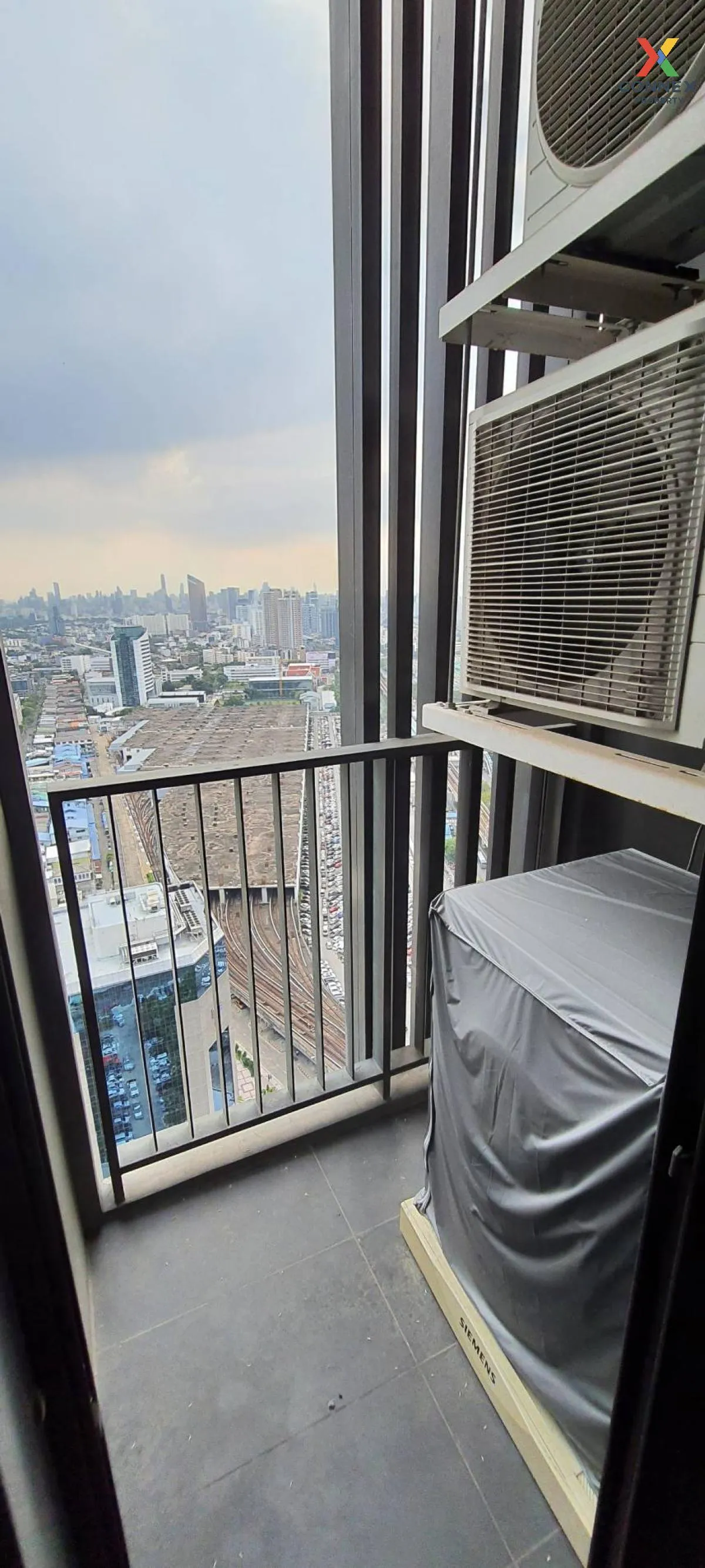 FOR RENT condo , The Line Jatujak - Mochit , high floor , BTS-Mo  4
