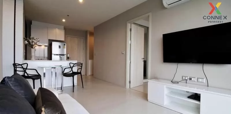FOR RENT condo , RHYTHM Sukhumvit 42 , high floor , BTS-Ekkamai , 3