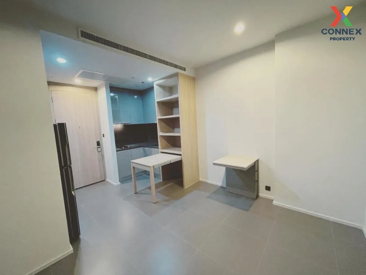 FOR SALE condo , M Ladprao , high floor , BTS-Ha Yaek Lat Phrao , Chomphon , Chatuchak , Bangkok , CX-54226