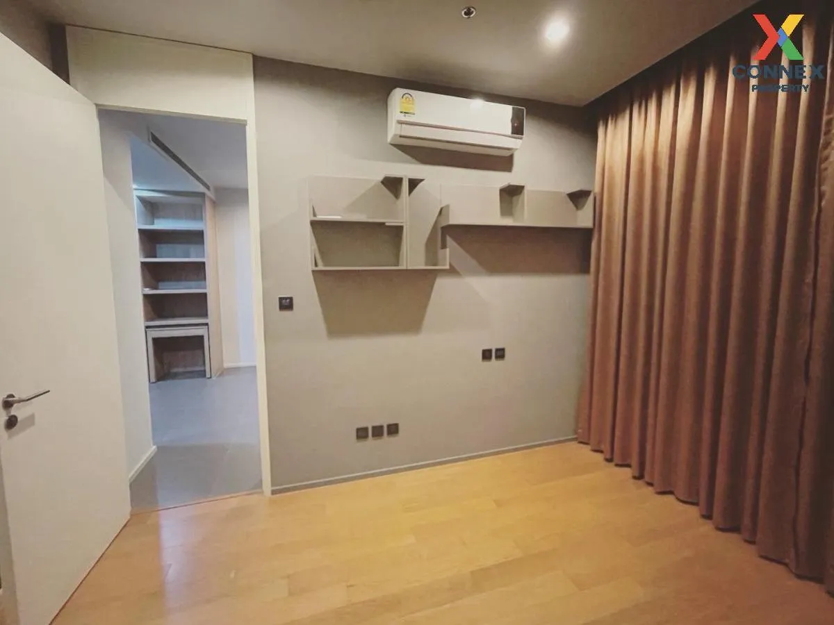 FOR SALE condo , M Ladprao , high floor , BTS-Ha Yaek Lat Phrao , Chomphon , Chatuchak , Bangkok , CX-54226