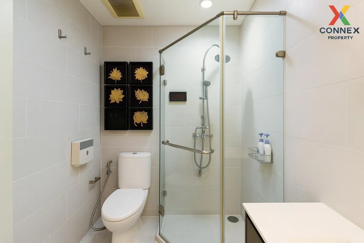FOR RENT condo , Watermark Chaophraya River , Penthouse , BTS-Kru