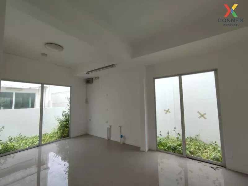 FOR SALE townhome , Indy Prachauthit 90-3 , corner unit , Thung Khu , Thung Khu , Bangkok , CX-55123 4