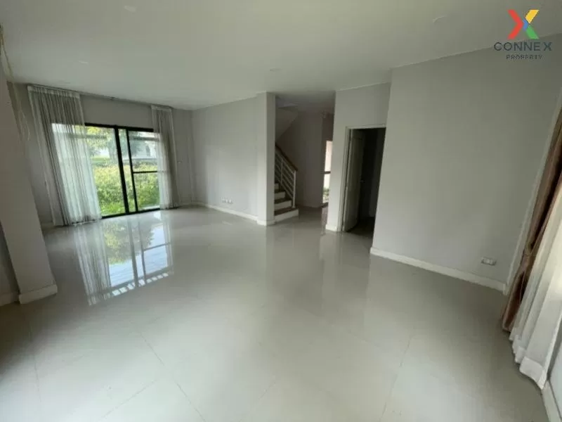 Single house for sale, The City Wongwaen Village, Ramintra, lots of usable space, only 5 minutes to Fashion Island. 3