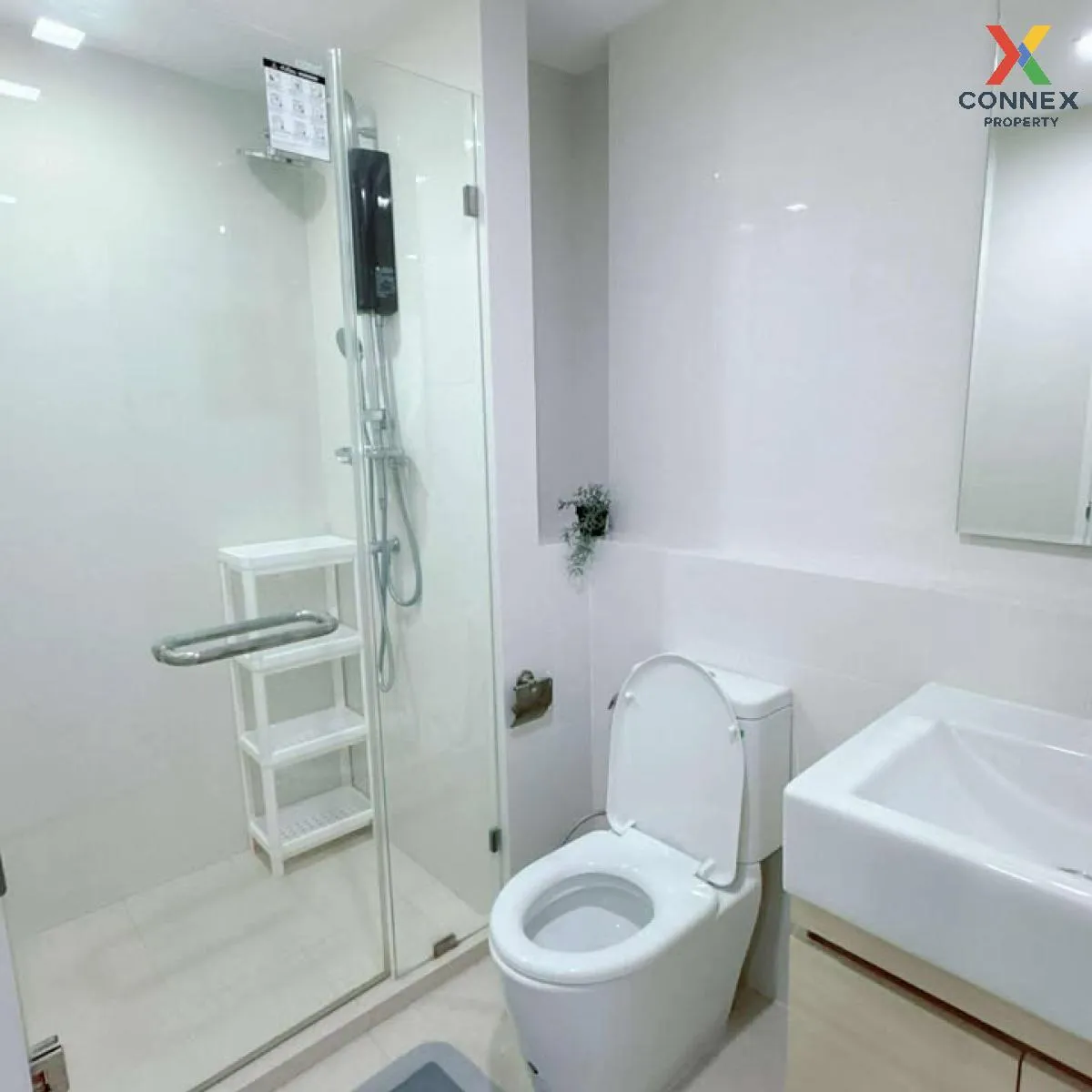 FOR RENT condo , Metro Luxe Ratchada , MRT-Huai Khwang , Din Daen