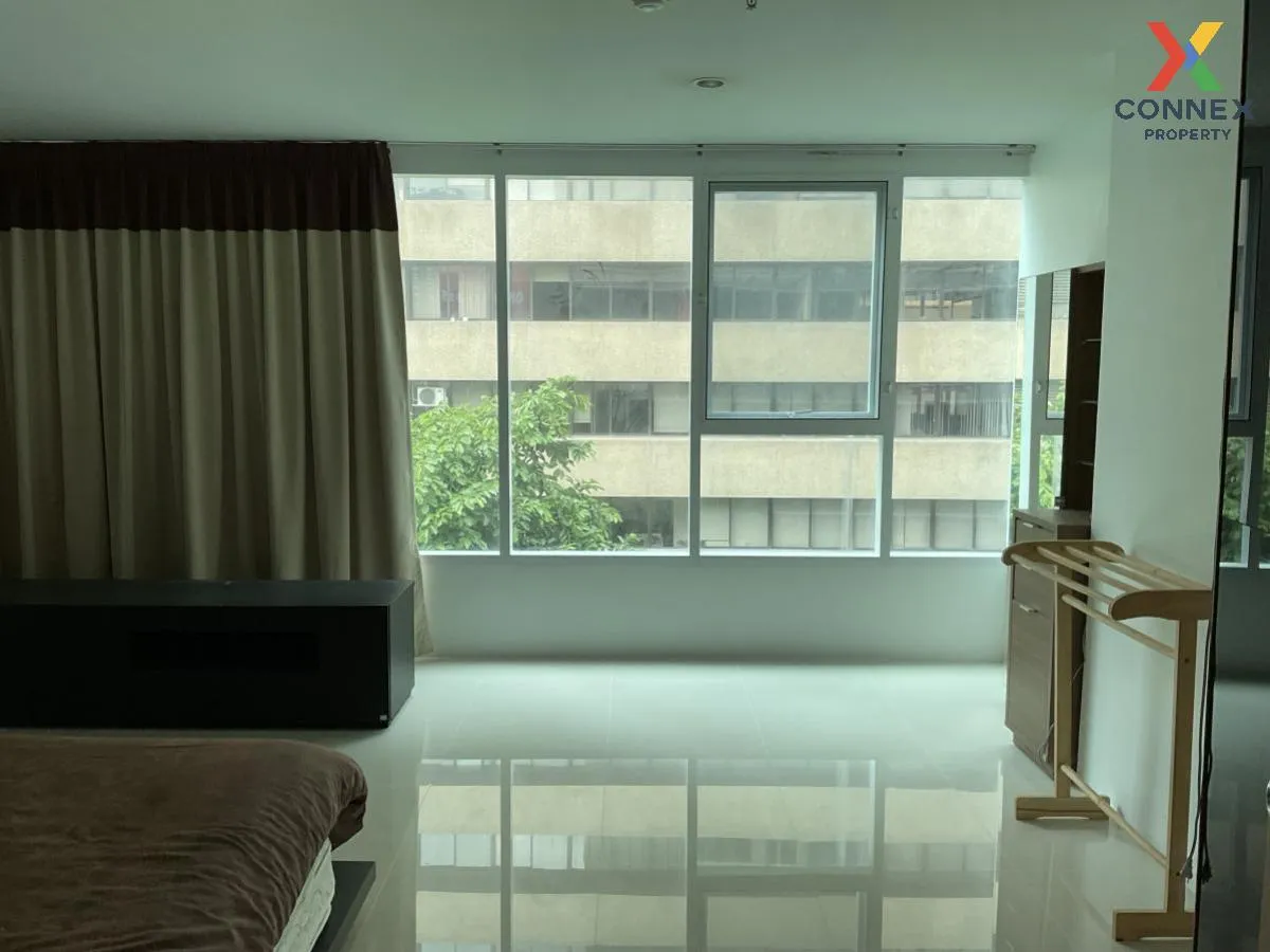 FOR RENT condo , Sukhumvit Living Town , MRT-Phetchaburi , Khlong Toei Nuea , Watthana , Bangkok , CX-56438