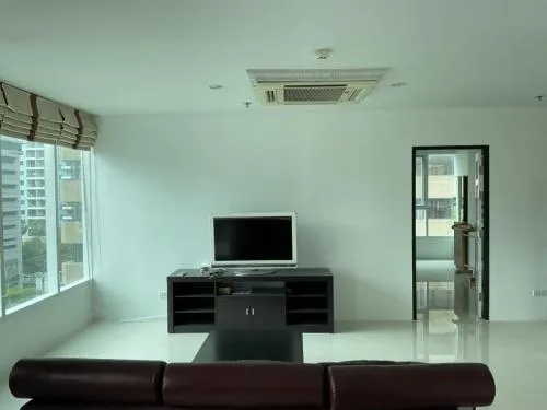 FOR RENT condo , Sukhumvit Living Town , MRT-Phetchaburi , Khlong Toei Nuea , Watthana , Bangkok , CX-56438