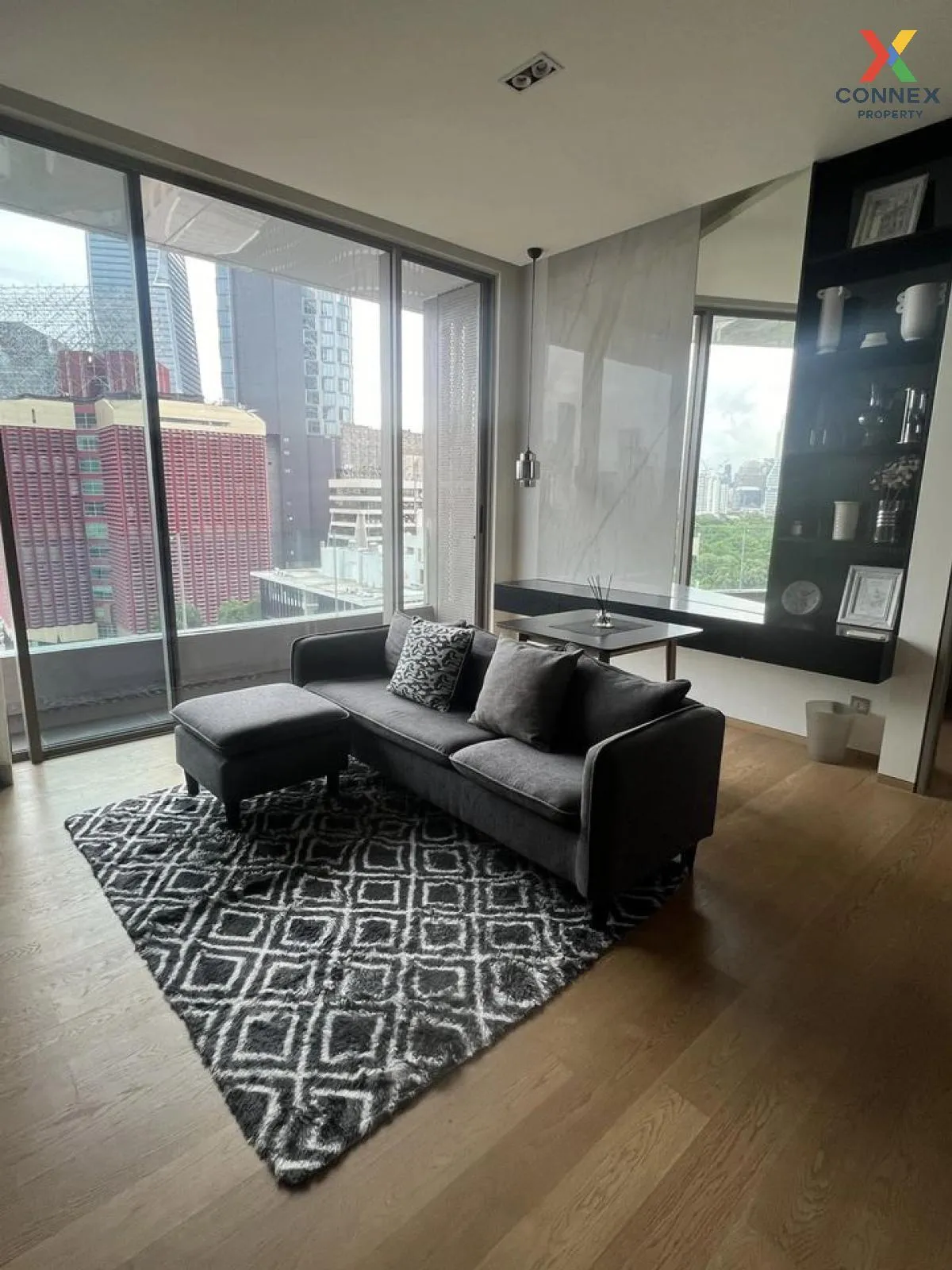 FOR RENT condo , Saladaeng One , BTS-Sala Daeng , Silom , Bang Rak , Bangkok , CX-56511 1