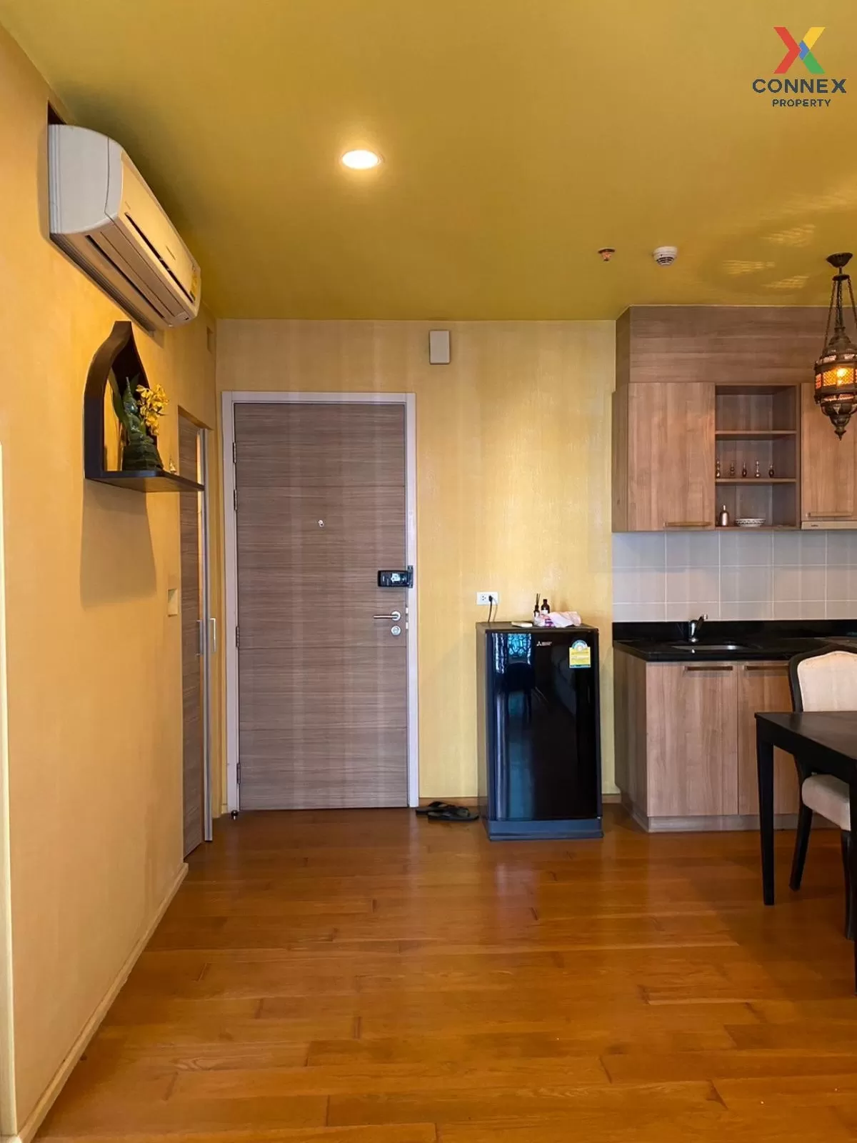 FOR RENT condo , Hive Taksin , BTS-Wongwian Yai , Khlong Ton Sai , Khlong San , Bangkok , CX-61387