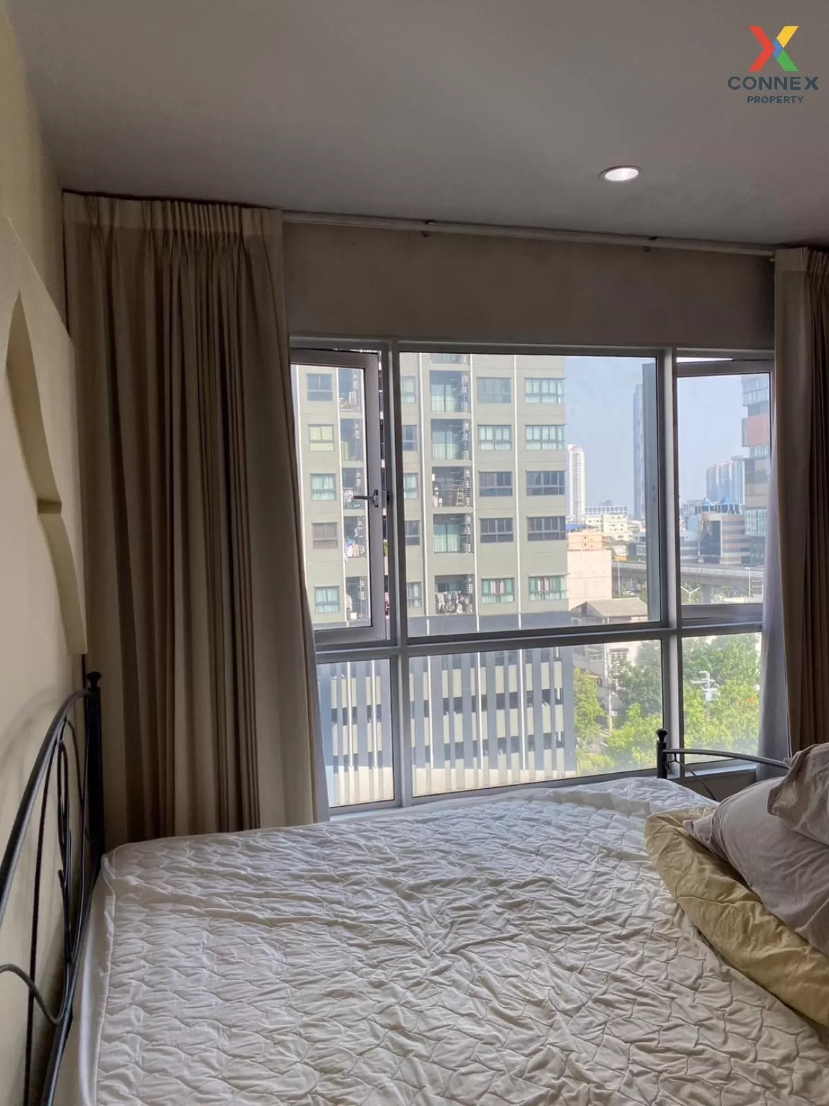 FOR RENT condo , Hive Taksin , BTS-Wongwian Yai , Khlong Ton Sai , Khlong San , Bangkok , CX-61387