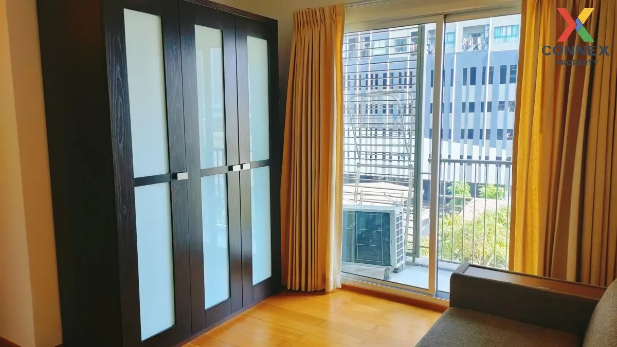 FOR RENT condo , Hive Taksin , BTS-Wongwian Yai , Khlong Ton Sai , Khlong San , Bangkok , CX-61461