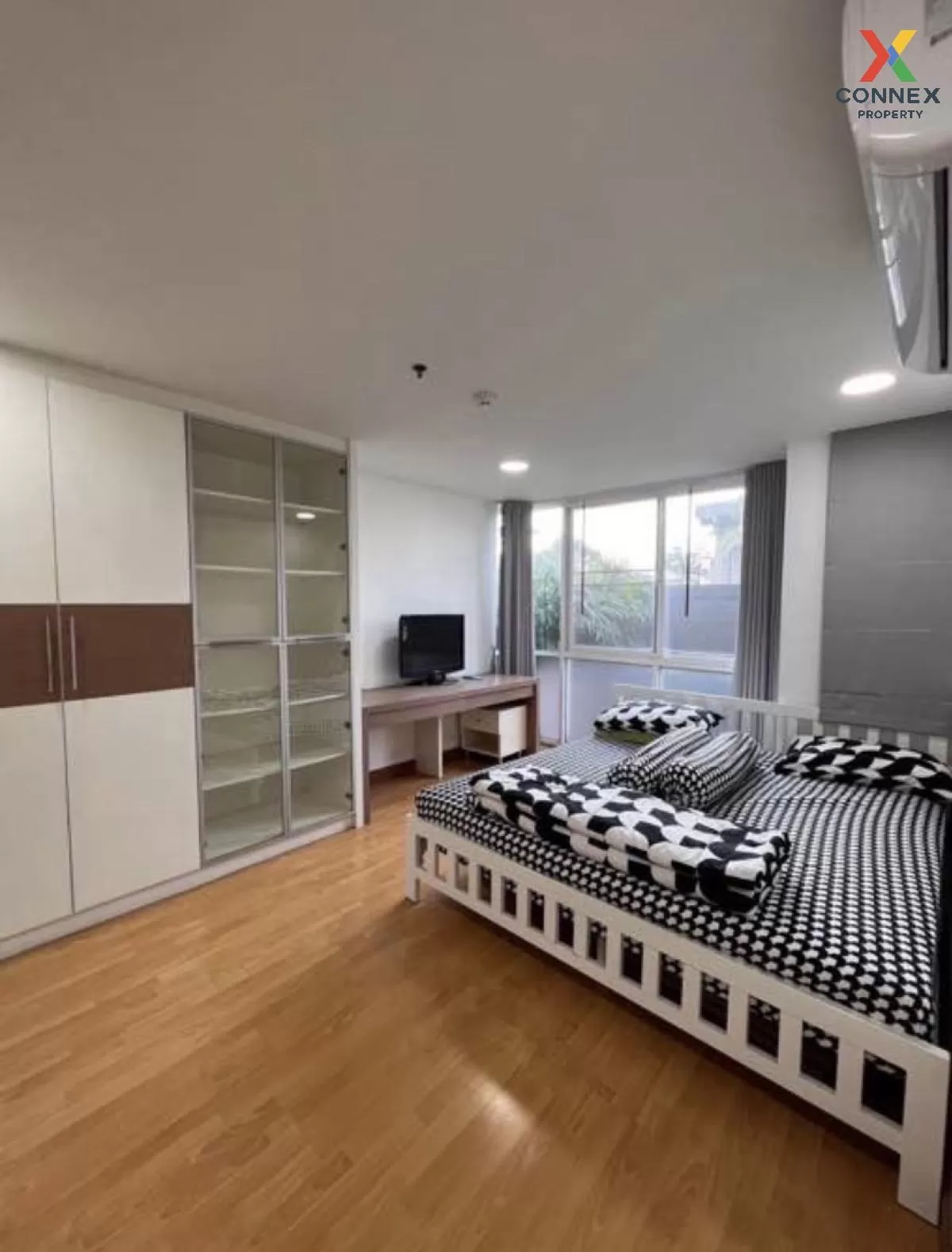 For Sale Condo , Serene Place , BTS-Phrom Phong , Khlong Tan , Khlong Toei , Bangkok , CX-65404