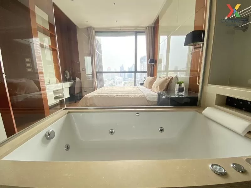 FOR RENT condo , The Address Sukhumvit 28 , nice view , high floor , BTS-Phrom Phong , Khlong Tan , Khlong Toei , Bangkok , CX-66894