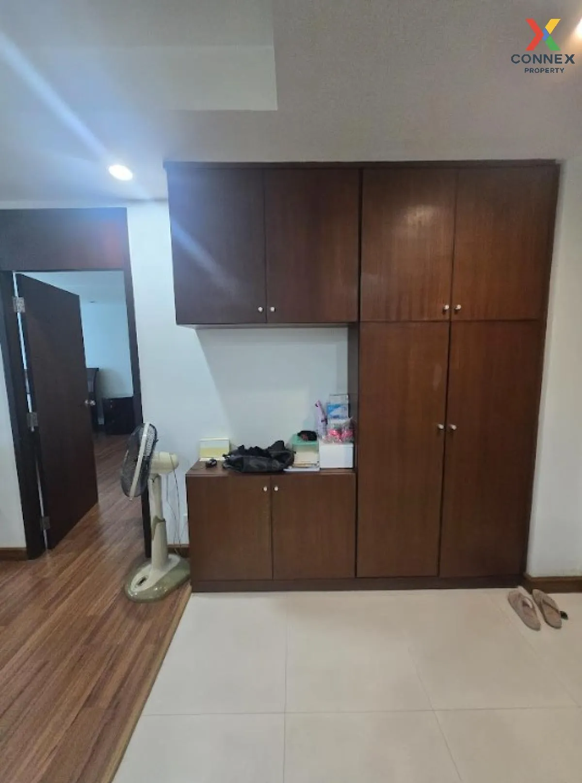 For Sale Condo , The Rajdamri , wide frontage , BTS-Ratchadamri , 2