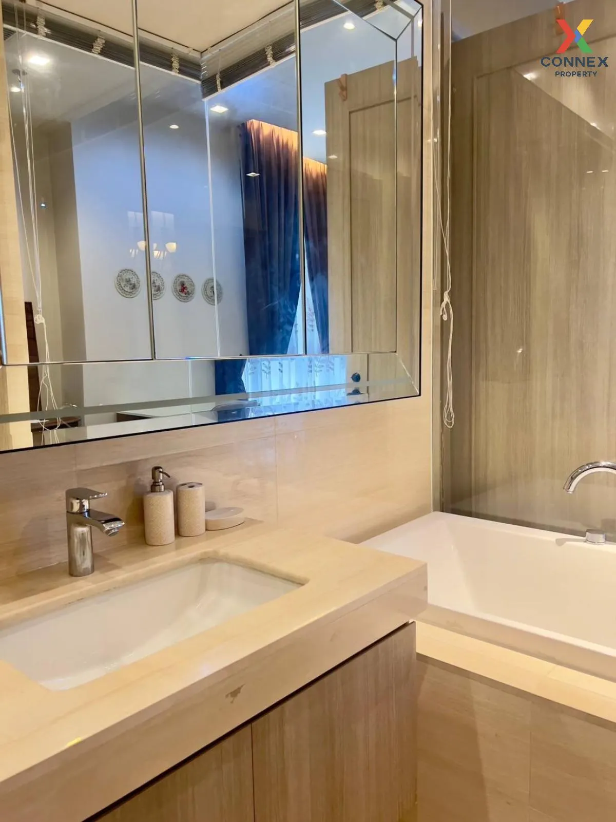 For Rent Condo , The XXXIX by Sansiri , BTS-Phrom Phong , Khlong Toei Nuea , Watthana , Bangkok , CX-71093