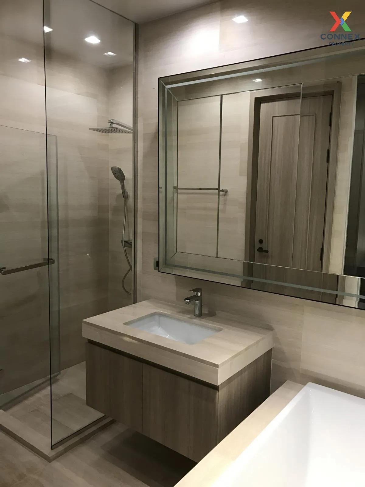 FOR RENT condo , The XXXIX by Sansiri , BTS-Phrom Phong , Khlong Toei Nuea , Watthana , Bangkok , CX-71143