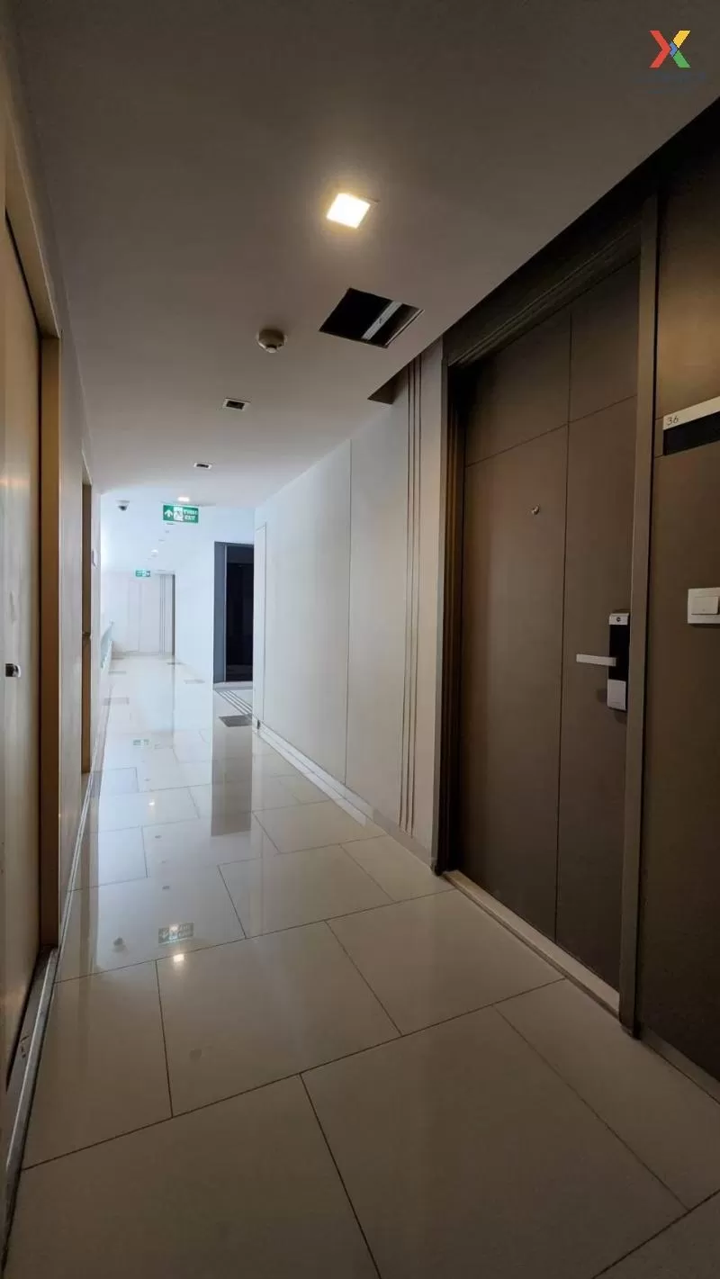 FOR SALE condo , Via Botani , BTS-Phrom Phong , Khlong Toei Nuea , Watthana , Bangkok , CX-71529