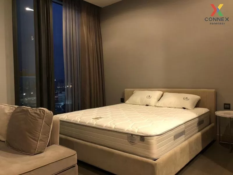 FOR RENT condo , The Esse at Singha Complex , MRT-Phetchaburi , Bang Kapi , Huai Khwang , Bangkok , CX-73100