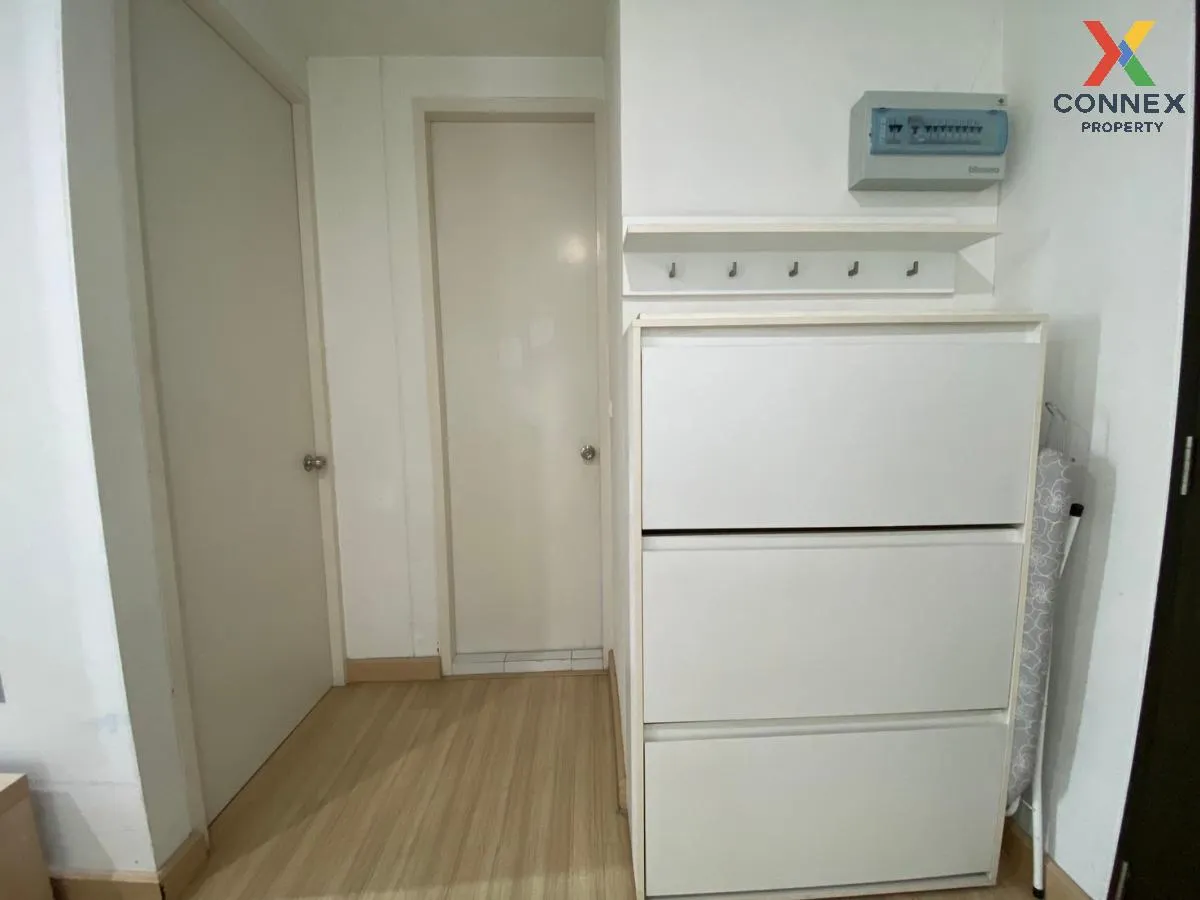 FOR RENT condo , The Parkland Srinakarin Lakeside , Bang Na , Don