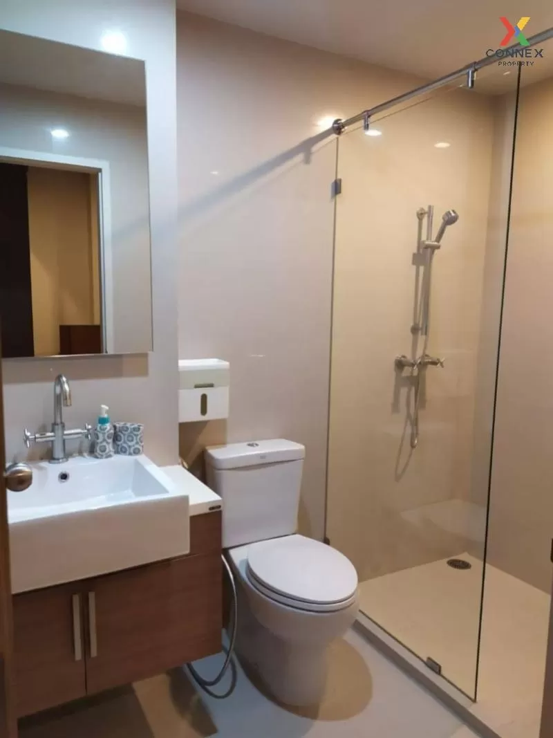 FOR RENT condo , Hive Taksin , BTS-Wongwian Yai , Khlong Ton Sai , Khlong San , Bangkok , CX-73452