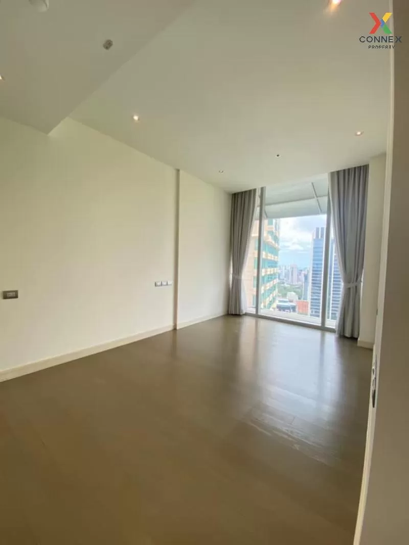 FOR SALE condo , Magnolias Ratchadamri Boulevard , BTS-Ratchadamri , Lumpini , Pathum Wan , Bangkok , CX-74325