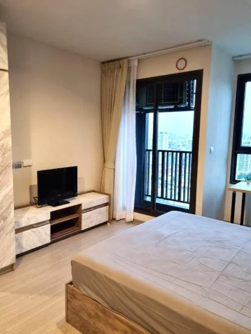 FOR RENT condo , Life Ladprao , high floor , BTS-Ha Yaek Lat Phrao , Chomphon , Chatuchak , Bangkok , CX-77103