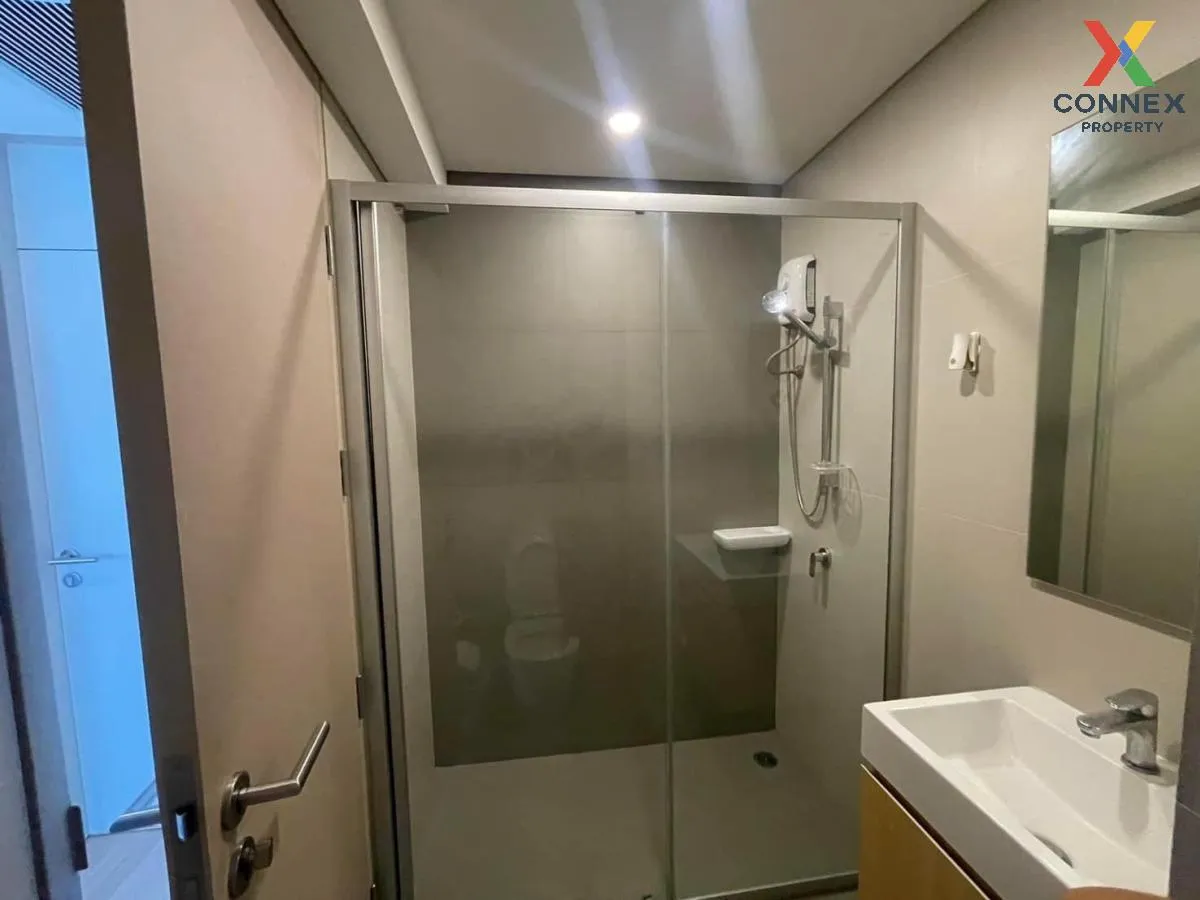 FOR RENT condo , Lumpini Suite Phetchaburi Makkasan , high floor , corner unit , MRT-Phetchaburi , Makkasan , Rat Thewi , Bangkok , CX-77499