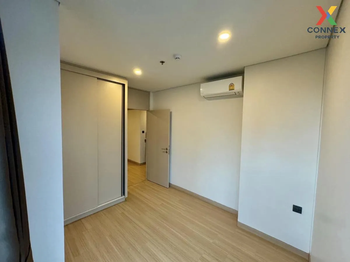 FOR RENT condo , Lumpini Suite Phetchaburi Makkasan , high floor , corner unit , MRT-Phetchaburi , Makkasan , Rat Thewi , Bangkok , CX-77499