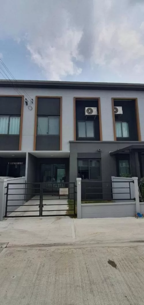 Townhome for sale, Pleno Town, Bangna, wide front, good condition, ready to move in