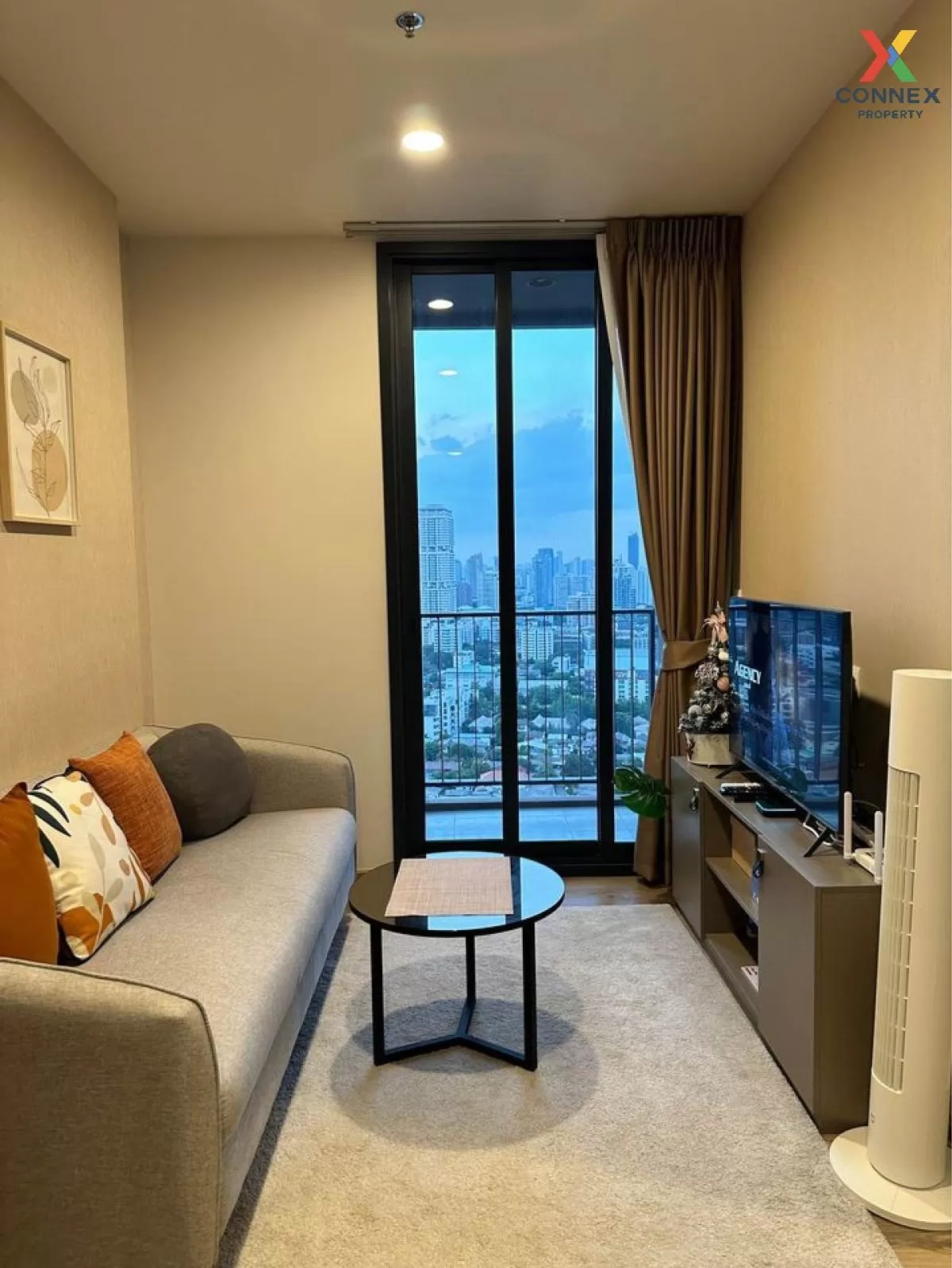 FOR RENT condo , Oka Haus Sukhumvit 36 , BTS-Thong Lo , Khlong Tan , Khlong Toei , Bangkok , CX-79887 1