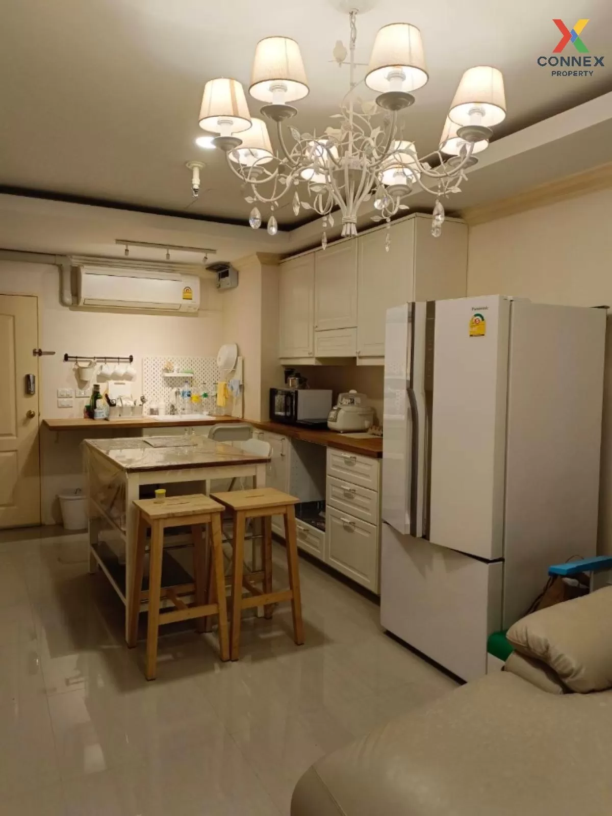 FOR SALE condo , State Tower , BTS-Saphan Taksin , Silom , Bang Rak , Bangkok , CX-80175 3