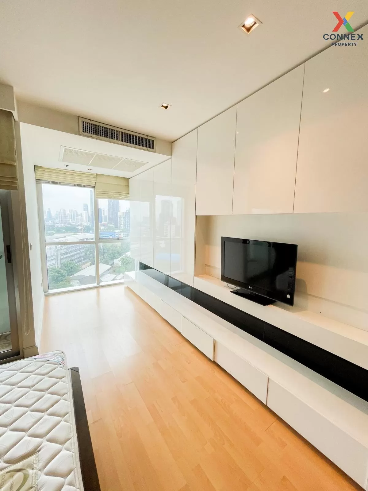 FOR RENT condo , Nusasiri Grand Condo , BTS-Ekkamai , Phra Khanong , Phra Khanong , Bangkok , CX-80279