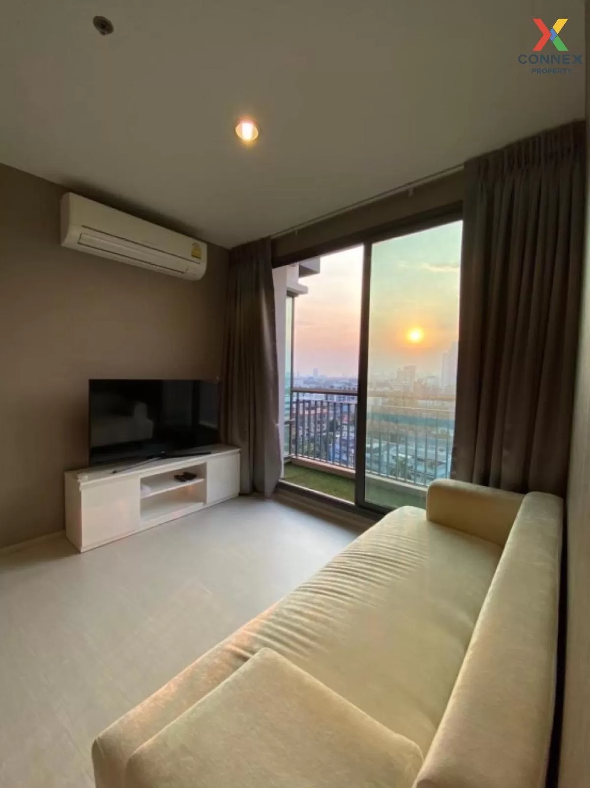 FOR SALE condo , RHYTHM Sukhumvit 42 , BTS-Ekkamai , Phra Khanong , Khlong Toei , Bangkok , CX-80490