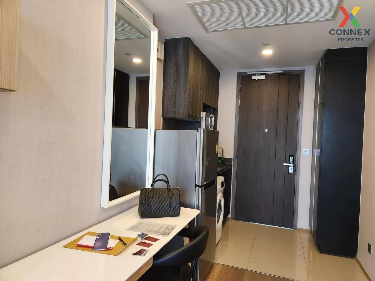 FOR RENT condo , Ashton Chula-Silom , high floor , MRT-Sam Yan , Si Phraya , Bang Rak , Bangkok , CX-80777 2