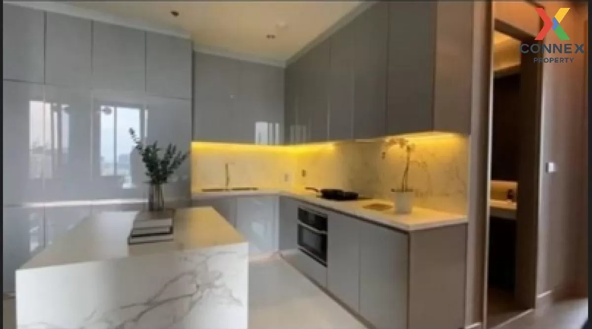 FOR RENT condo , The Esse at Singha Complex , MRT-Phetchaburi , Bang Kapi , Huai Khwang , Bangkok , CX-80948