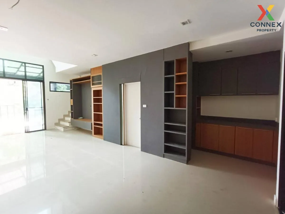 FOR SALE Townhouse/Townhome  , ECO SPACE KASET-NAWAMIN , Khlong Kum , Bung Kum , Bangkok , CX-81325