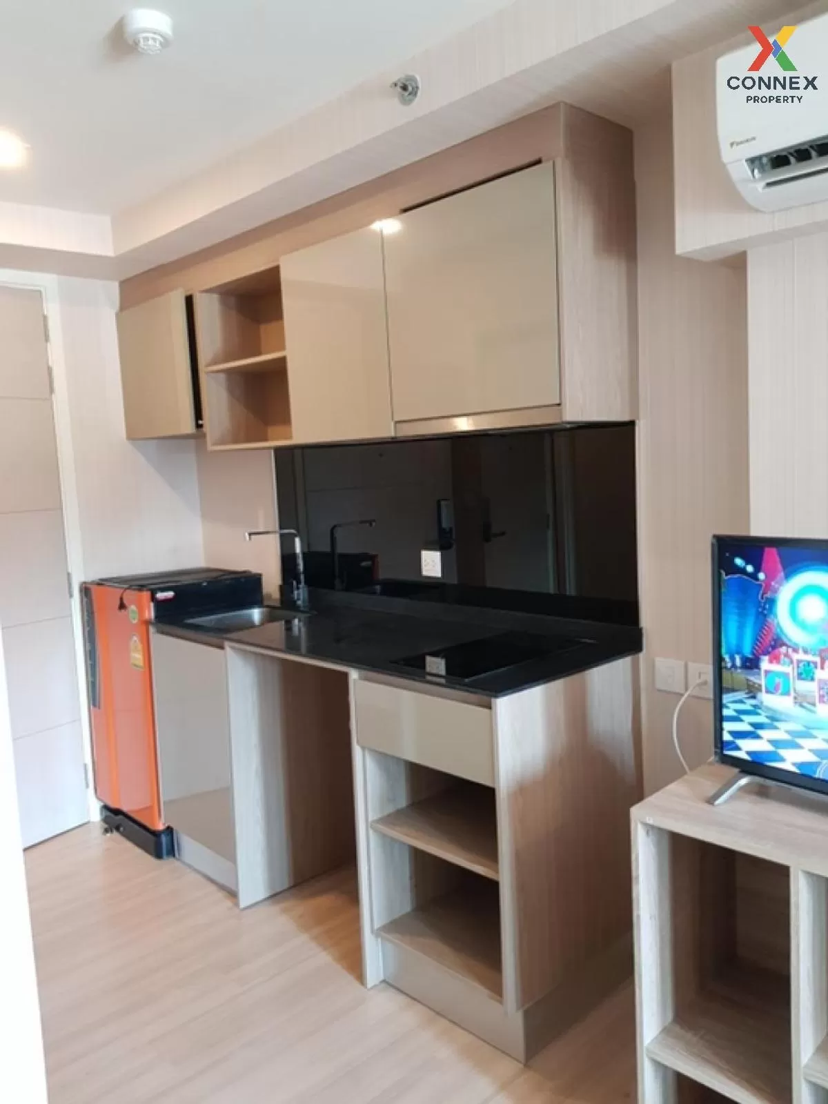 FOR RENT Condo , Knightsbridge Sky City , BTS-Sai Yud , Anusawari , Bang Khen , Bangkok , CX-81609