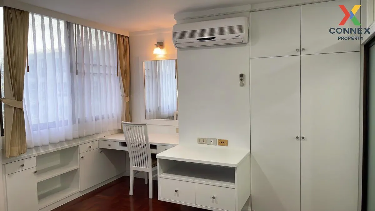 FOR RENT Condo , Supalai Place Sukhumvit 39 , BTS-Phrom Phong , K 4