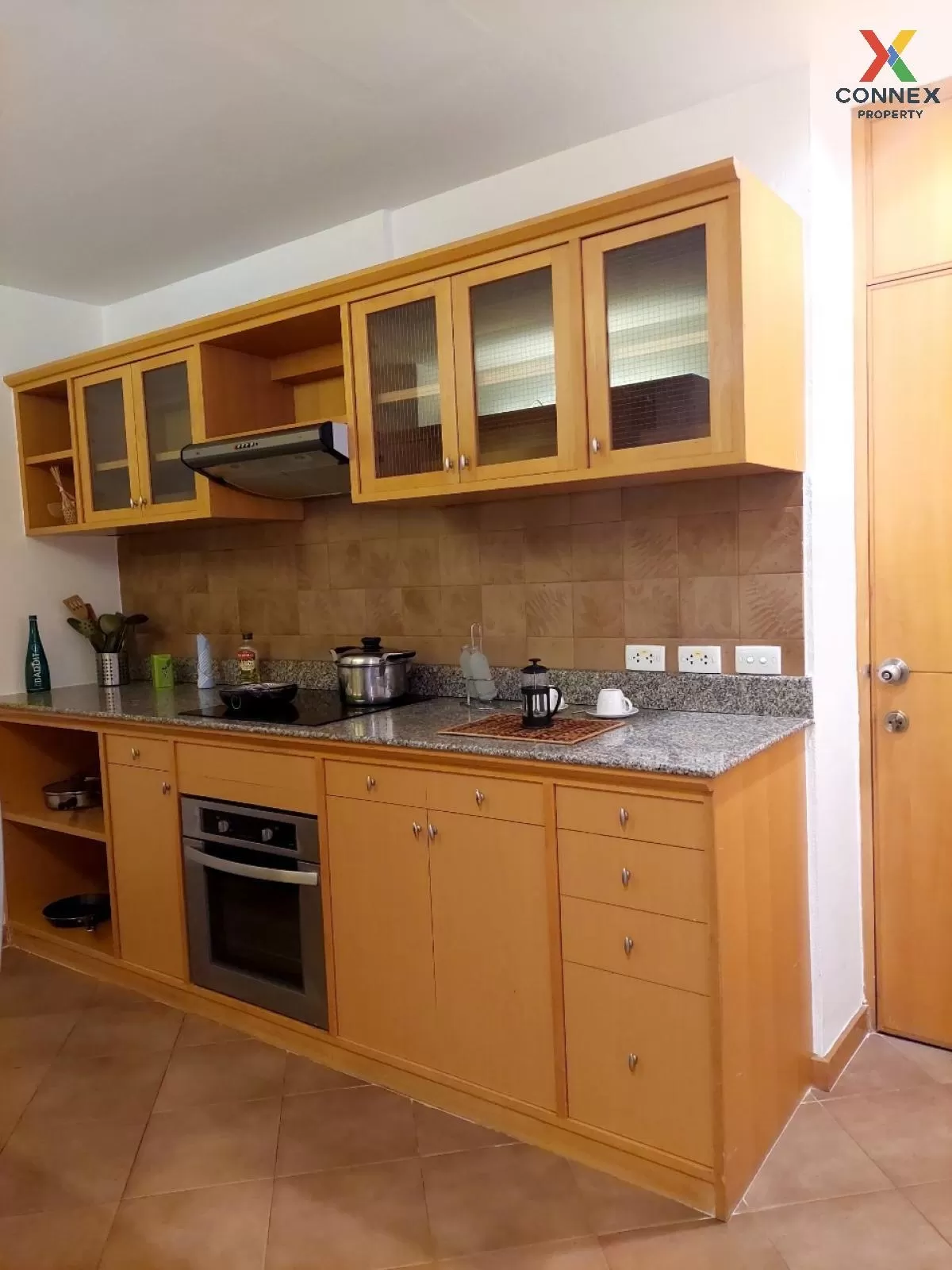 FOR RENT Apartment , Esmeralda Apartments , Thungmahamek , Sa Thon , Bangkok , CX-81705