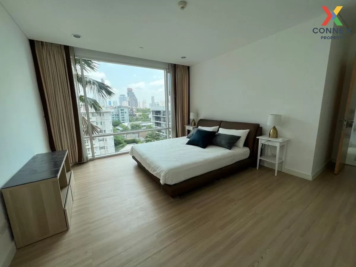 FOR SALE Condo , Fullerton Sukhumvit , BTS-Ekkamai , Khlong Tan Nuea , Watthana , Bangkok , CX-81748 1